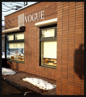 VOGUE
